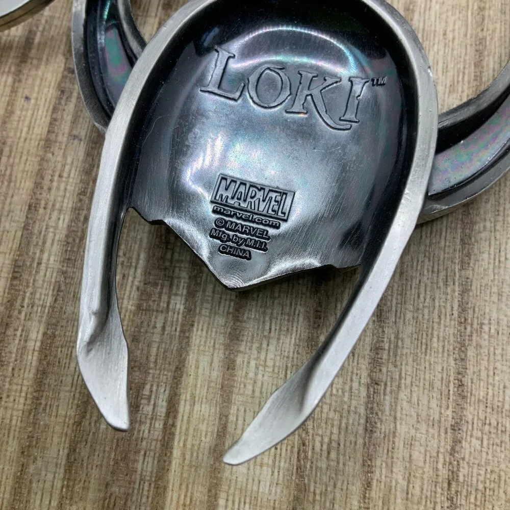 Loki's Helmet Marvel Universe The Avengers Key Ring Chain